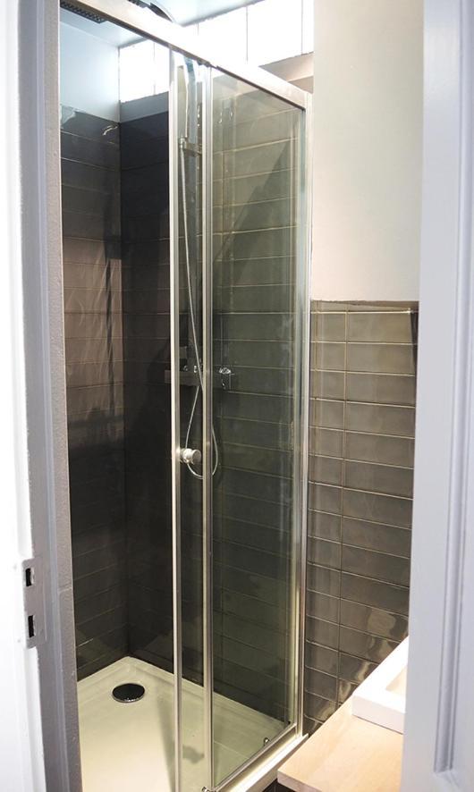 2 Pieces Avec Balcon Plein Sud Apartment Paris Luaran gambar